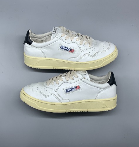 AUTRY MEDALIST SNEAKERS 265mm(42)